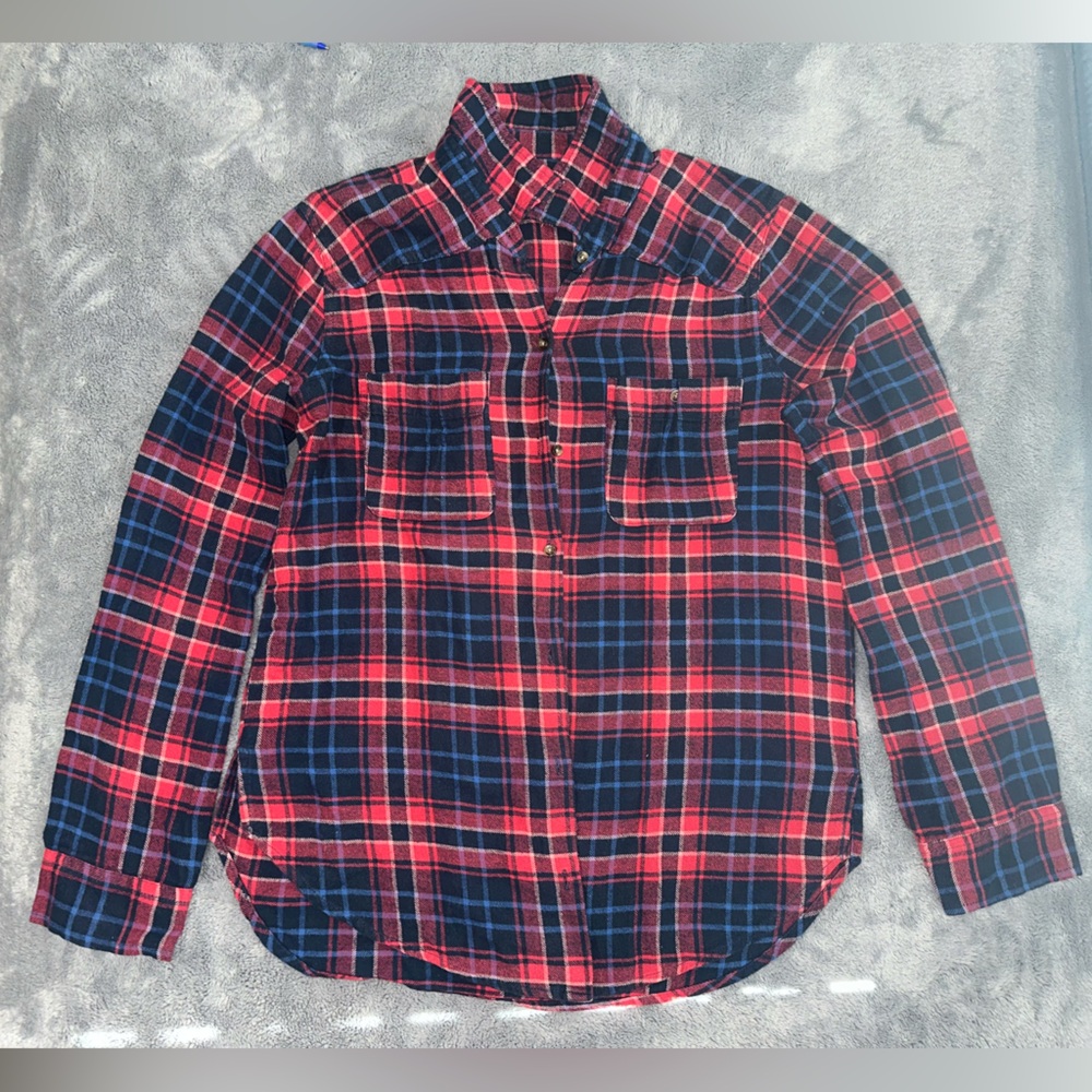 Women’s Red and Blue Plaid Shirt